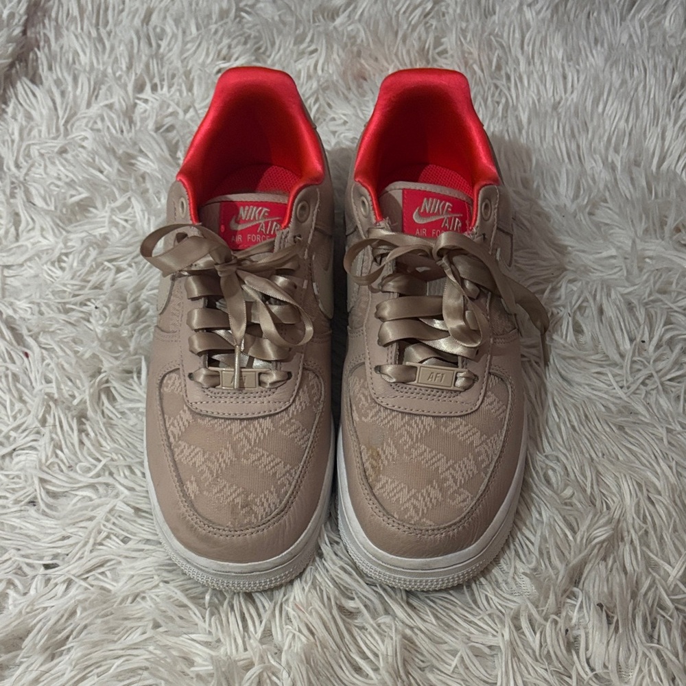 Nike Air Force 1 Woman’s  Sneakers - Beige and Hot Pink